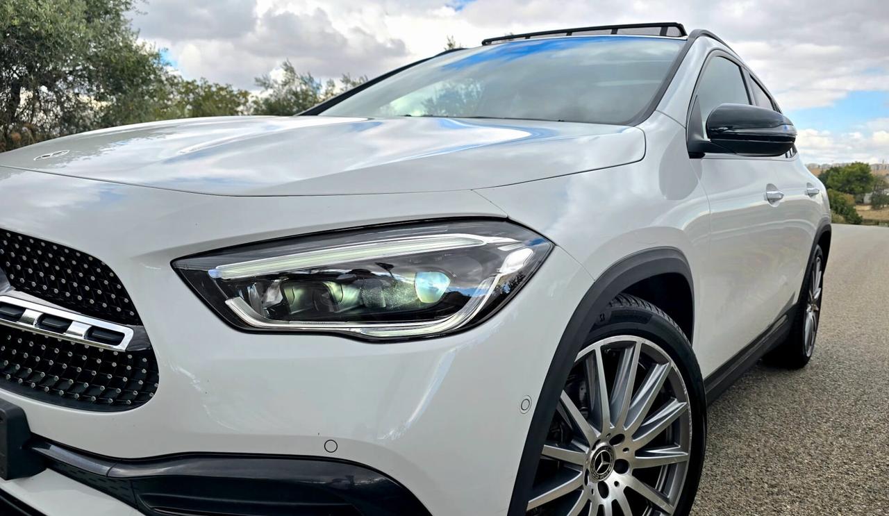 MERCEDES GLA 200d PREMIUM PLUS AMG FANTASTICA
