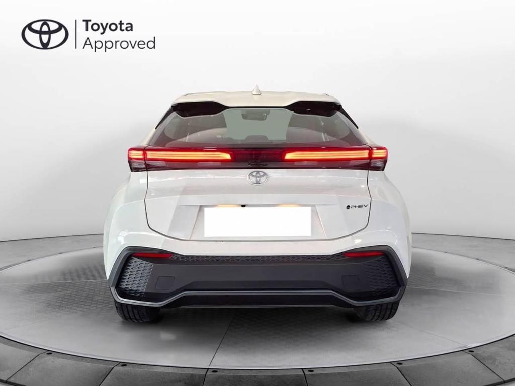 Toyota C-HR 2.0 PHEV Active FWD e-CVT