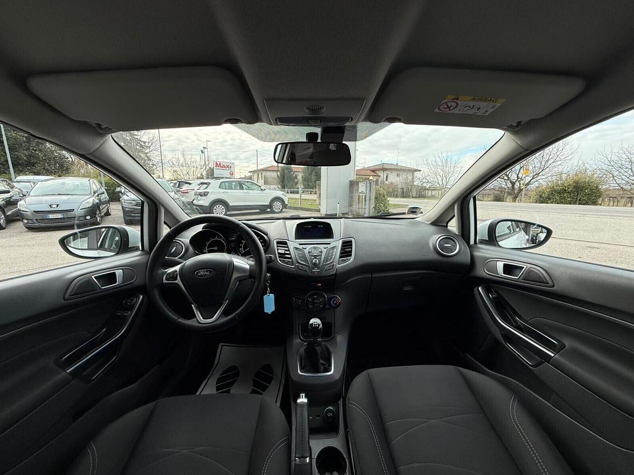 Ford Fiesta 1.2 Benzina Neopatentati