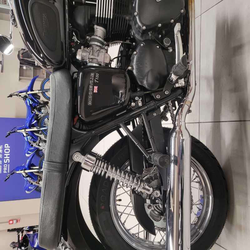 Triumph Bonneville T100 - 2010