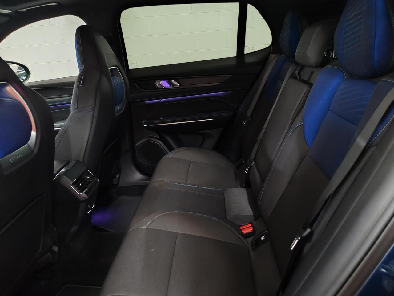 Lynk & Co 01 1.5 phev auto "MY 2024"