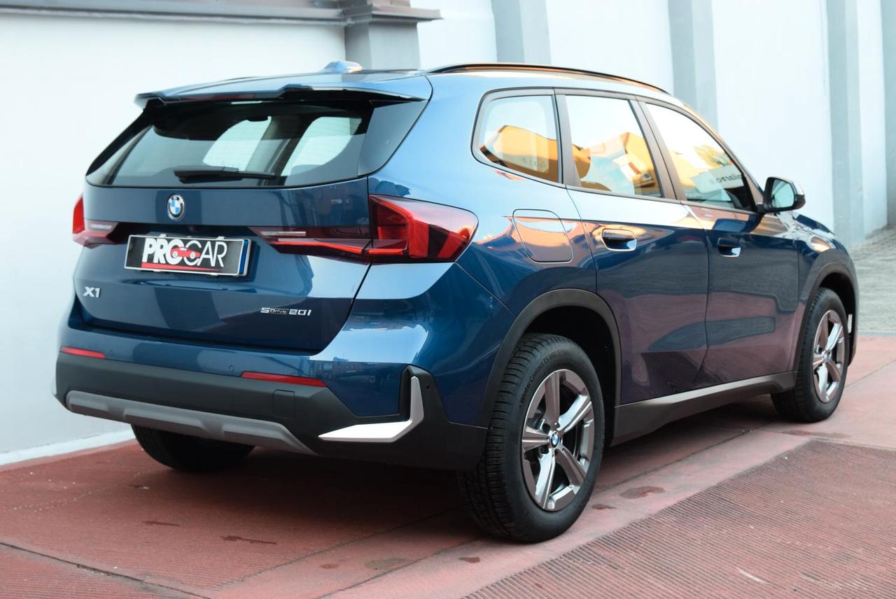 BMW X1 sdrive20i mhev 48V X-Line auto