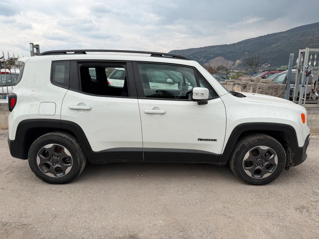 JEEP RENEGADE 2016 1.6 DIESEL 120 CV *LEGGI