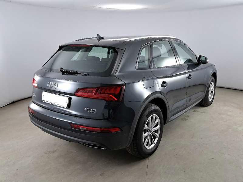 AUDI Q5 2.0 TDI 140kW Business quattro S tronic