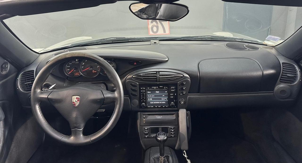 Porsche Boxster 2.5i 24V cat