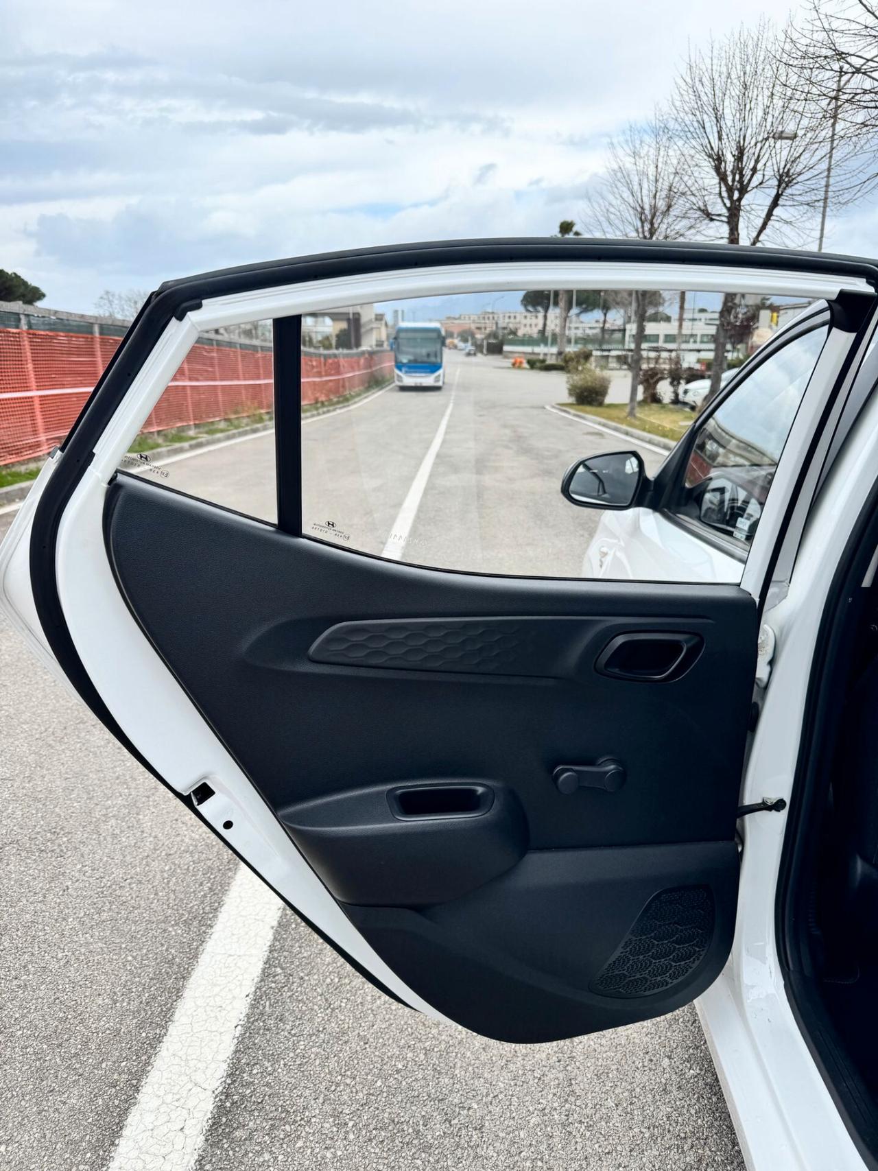 Hyundai i10 1.0 GPL UNICOPRO SALERNO - 2022