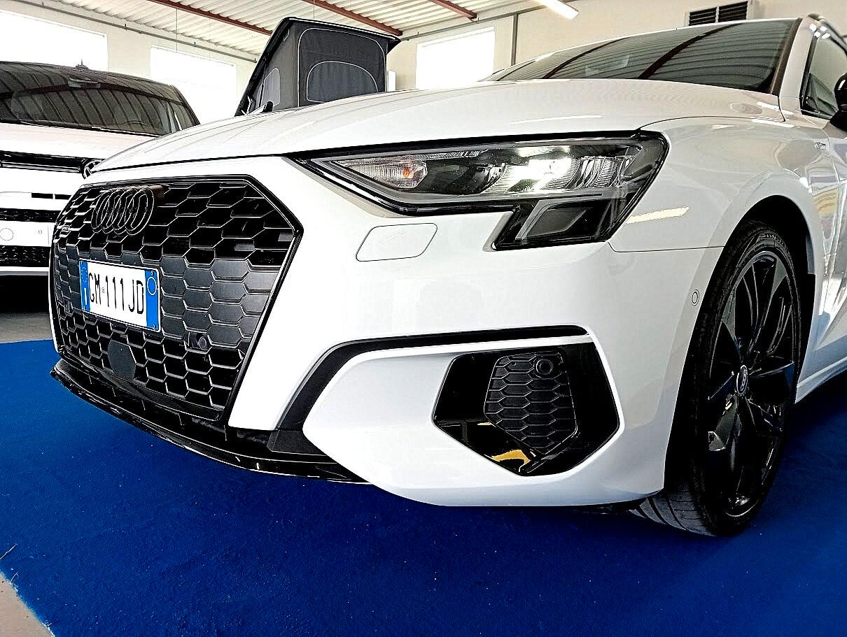 Audi A3 Sportback 40 2.0 TDI 200CV SLINE QUATTRO 19" IDENTITY BLACK