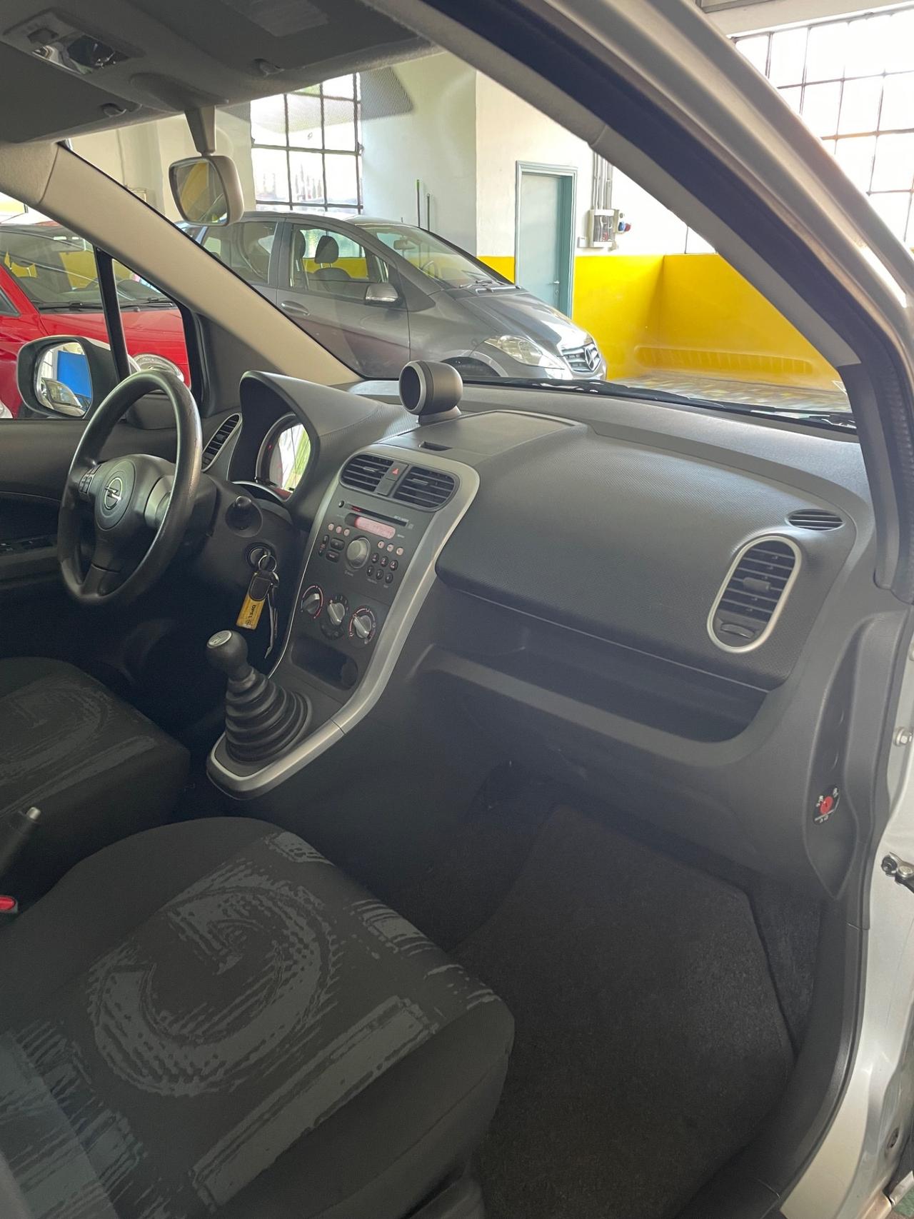 Opel Agila 1.0 12V 68 CV Elective