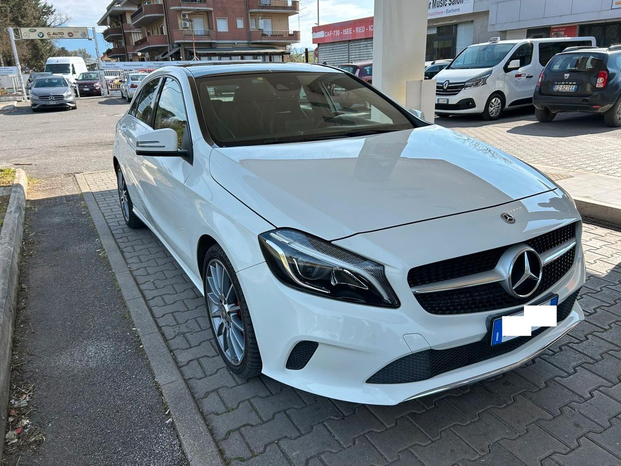 Mercedes-benz A 200 d Automatic Premium TETTO PANORAMA, TUTTI I TAGLIANDI MERCEDES, STUPENDA!!!!