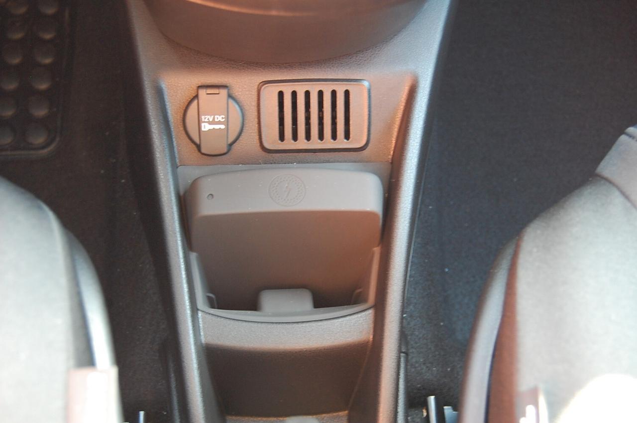 Lancia Ypsilon 1.0 FireFly 5 porte S&S Hybrid Platino