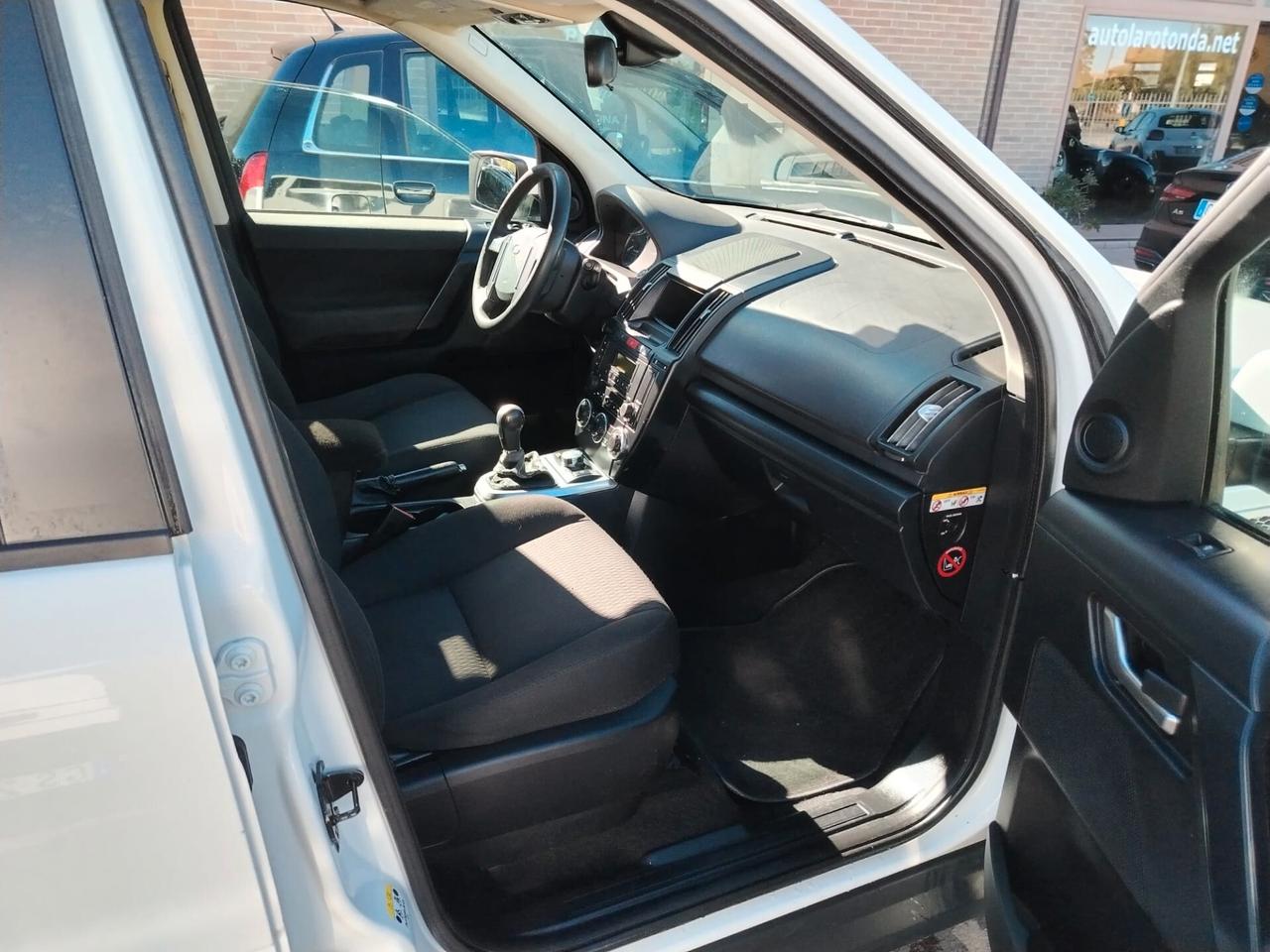 Land Rover Freelander 2.2 TD4 S.W. SE