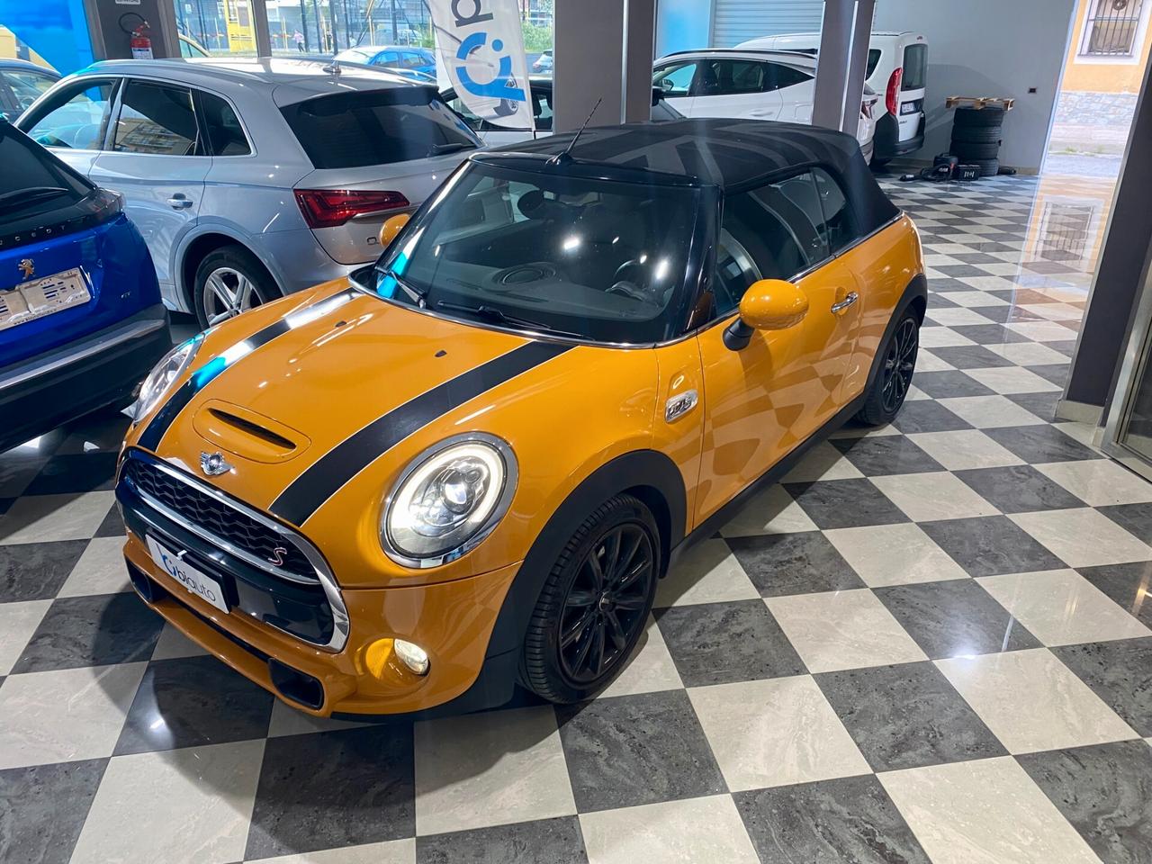 Mini 2.0 Cooper SD aut. Hype Cabrio-2017