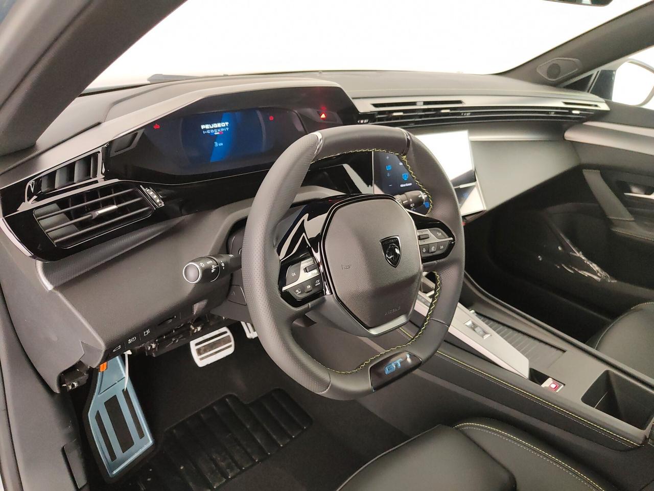 Peugeot 308 Plug-in Hybrid 195 e-DCS7 GT