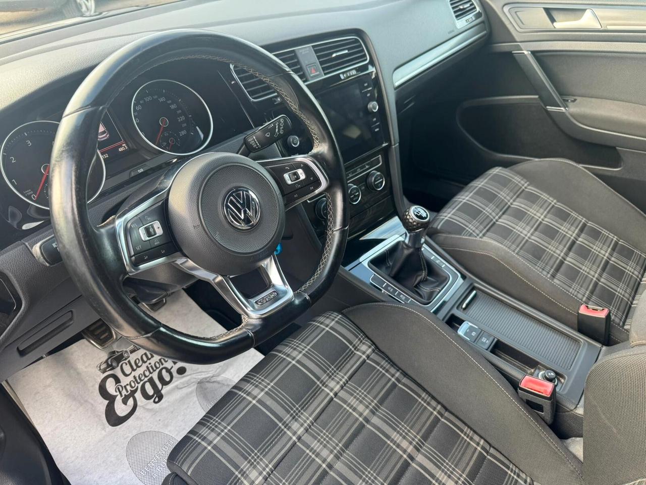 Volkswagen Golf 7.5 GTD 2.0 TDI 5p. Garanzia