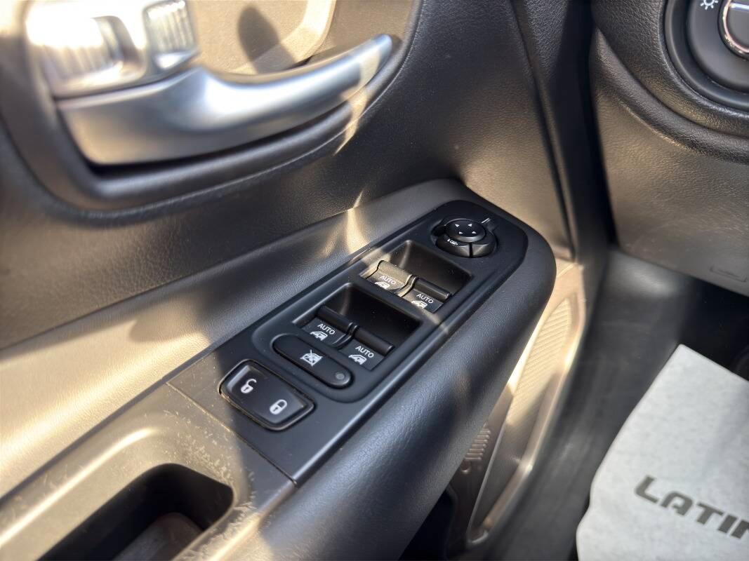 Jeep Renegade 1.6 mjt Limited 130cv Con CARPLAY