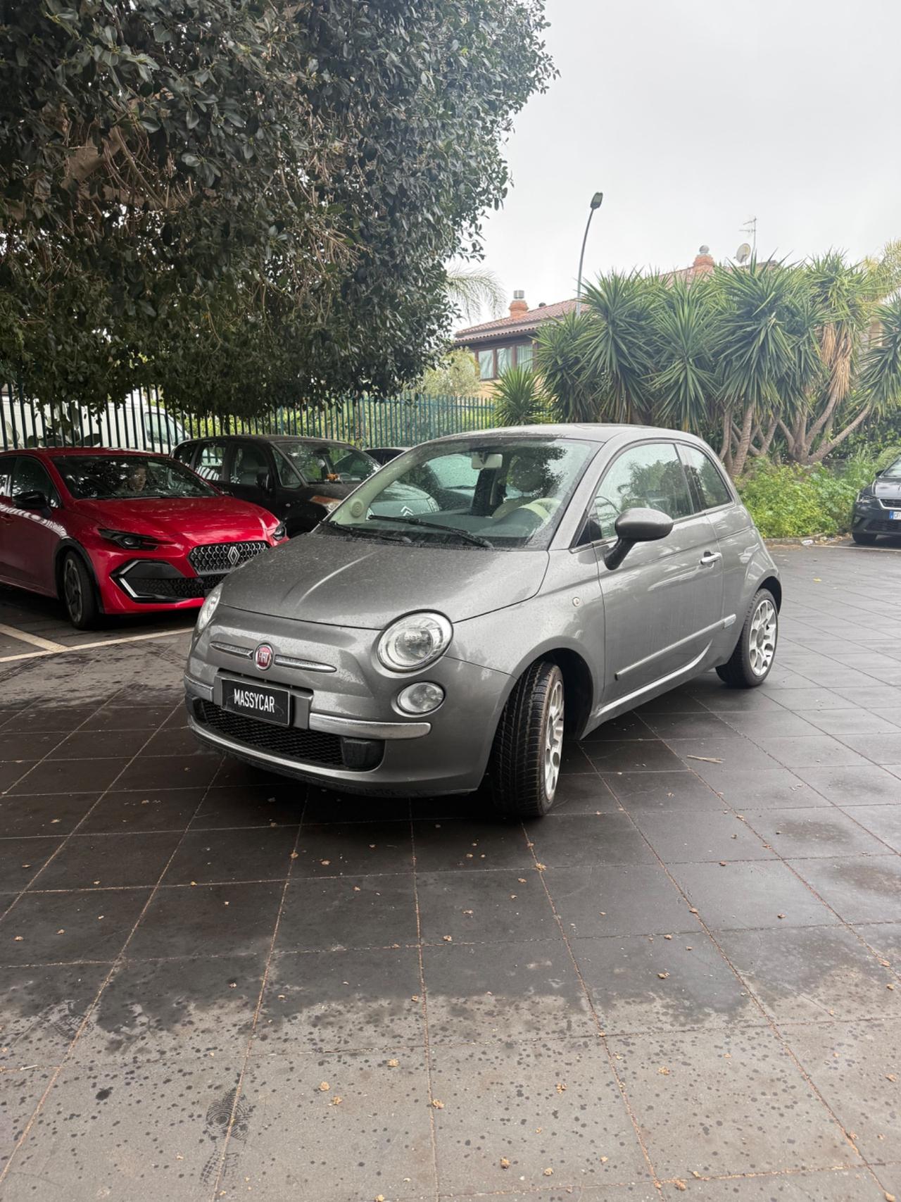 Fiat 500 LOUNGE