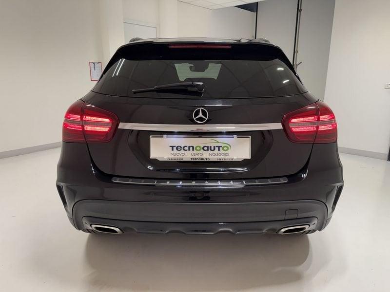 Mercedes-Benz GLA GLA 200 Premium AMG Night Edition