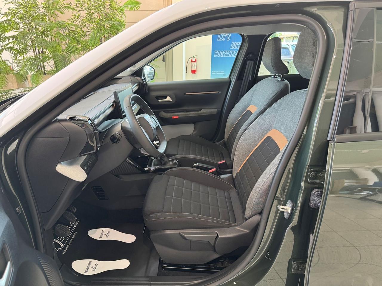 CITROEN C3 Aircross II 2024 1.2 puretech turbo Plus 100cv - CON CATENA!
