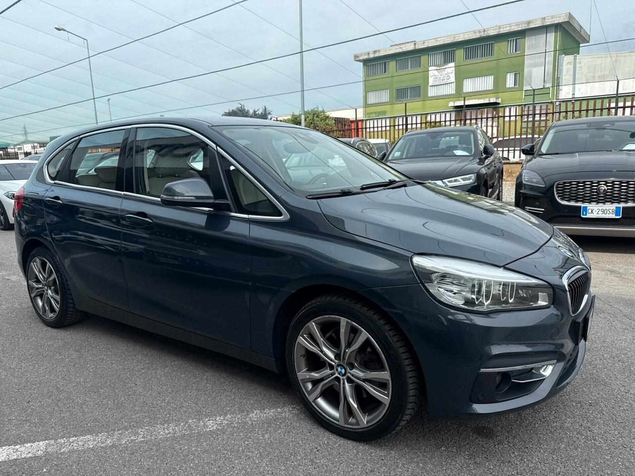 BMW 220 Active Tourer xdrive Luxury EURO 6