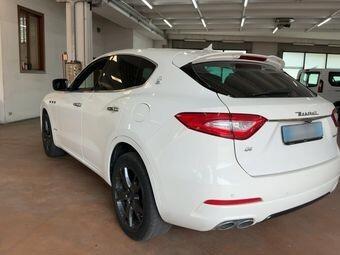 Maserati Levante V6 Diesel 275 CV AWD Granlusso