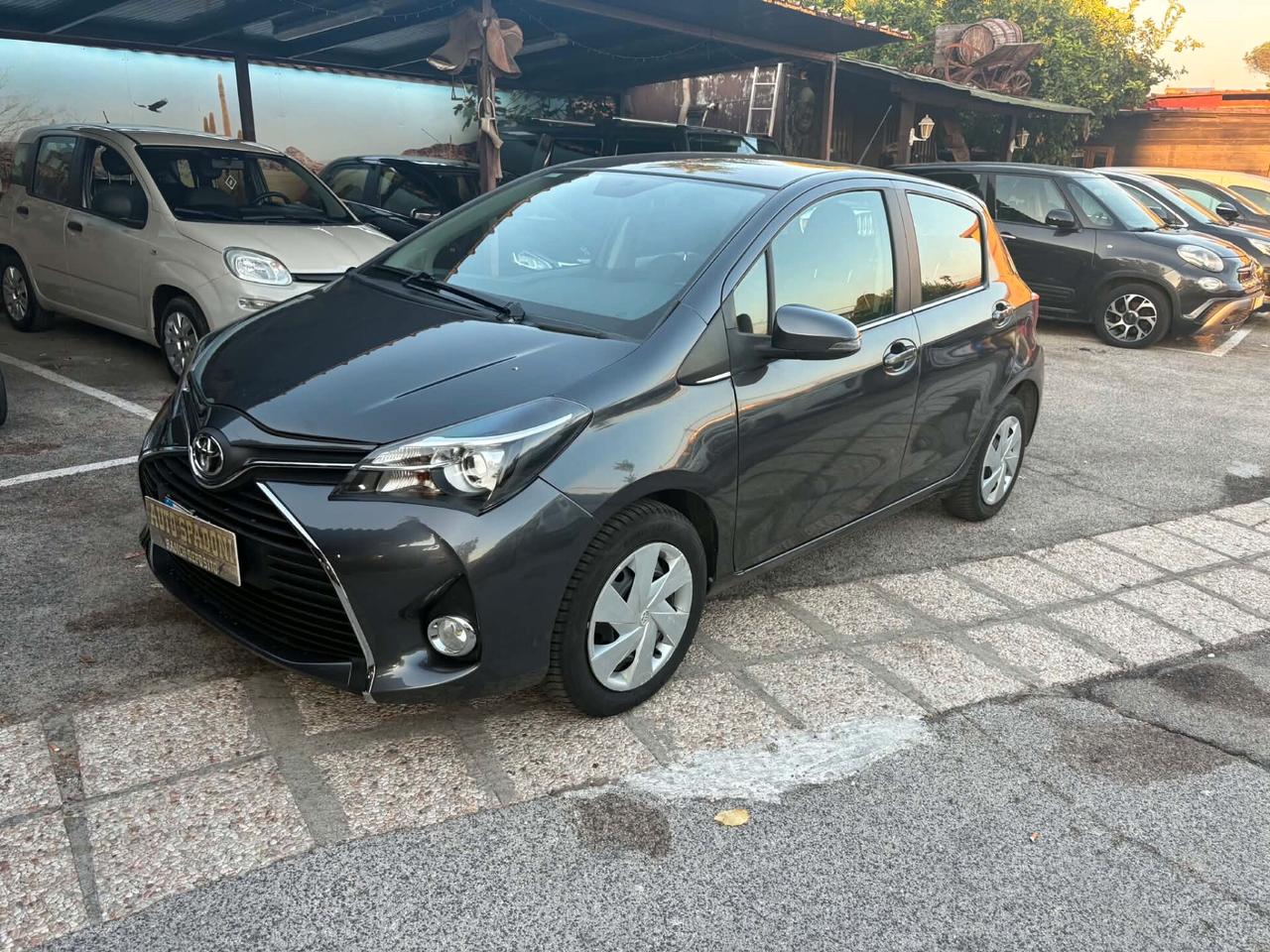 Toyota Yaris 1.3 5 porte Lounge