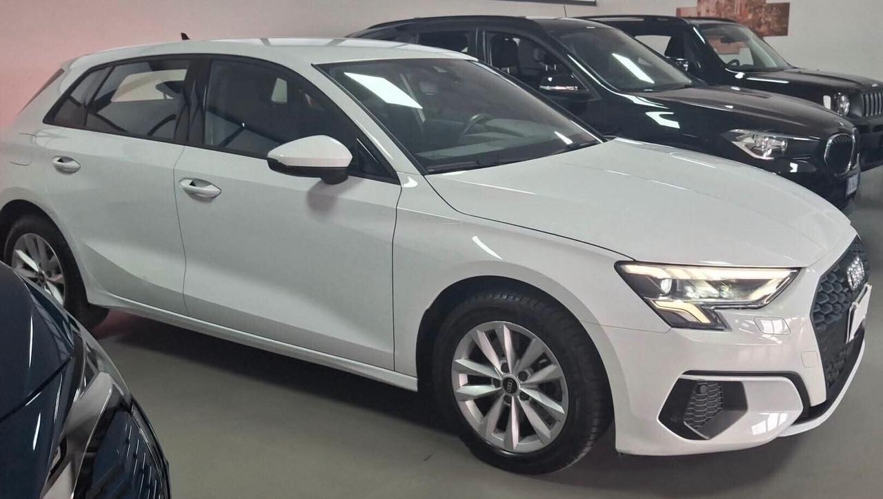 Audi A3 SPB 30 TDI automatica fari full led