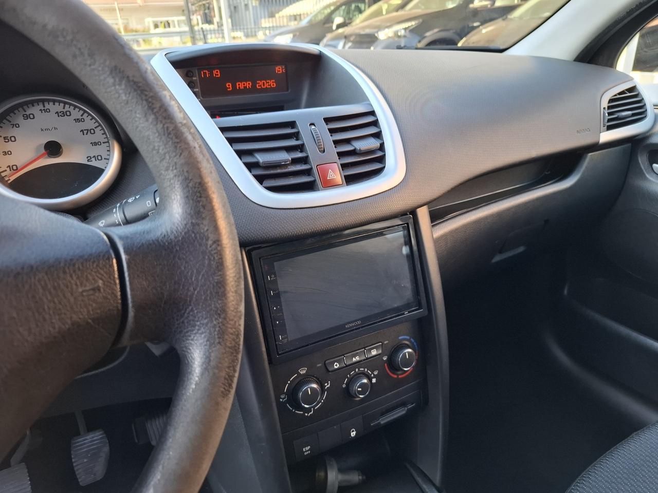 Peugeot 207 1.4 8V 75CV 5p. X Line ECO GPL