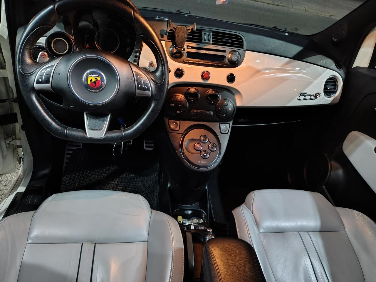 Abarth 595 1.4 Turbo T-Jet 160 CV Competizione