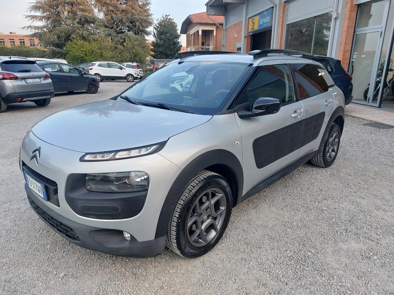 Citroen C4 Cactus BlueHDi 100 Shine