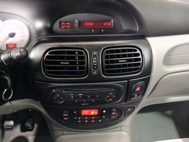 RENAULT Megane Scénic 4X4 2.0 16V RX4 Privilège
