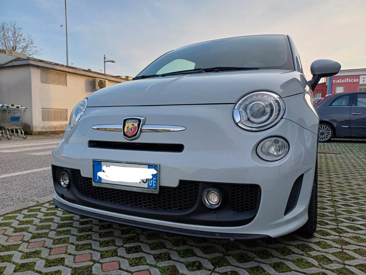 Abarth 500 1.4 Turbo T-Jet 135 cv