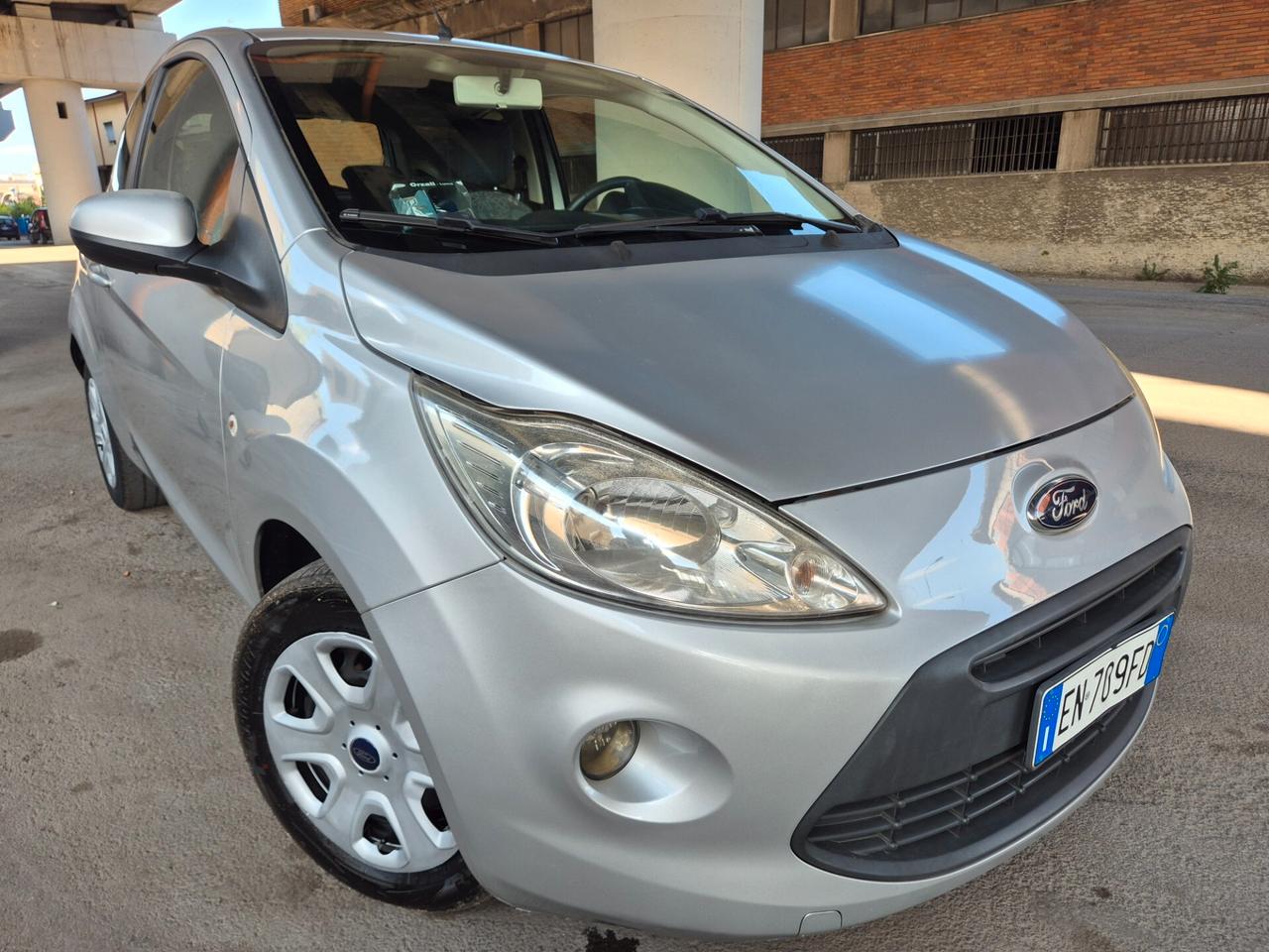 FORD KA 1.1 BENZINA NUOVISSIMA E FULL 2013