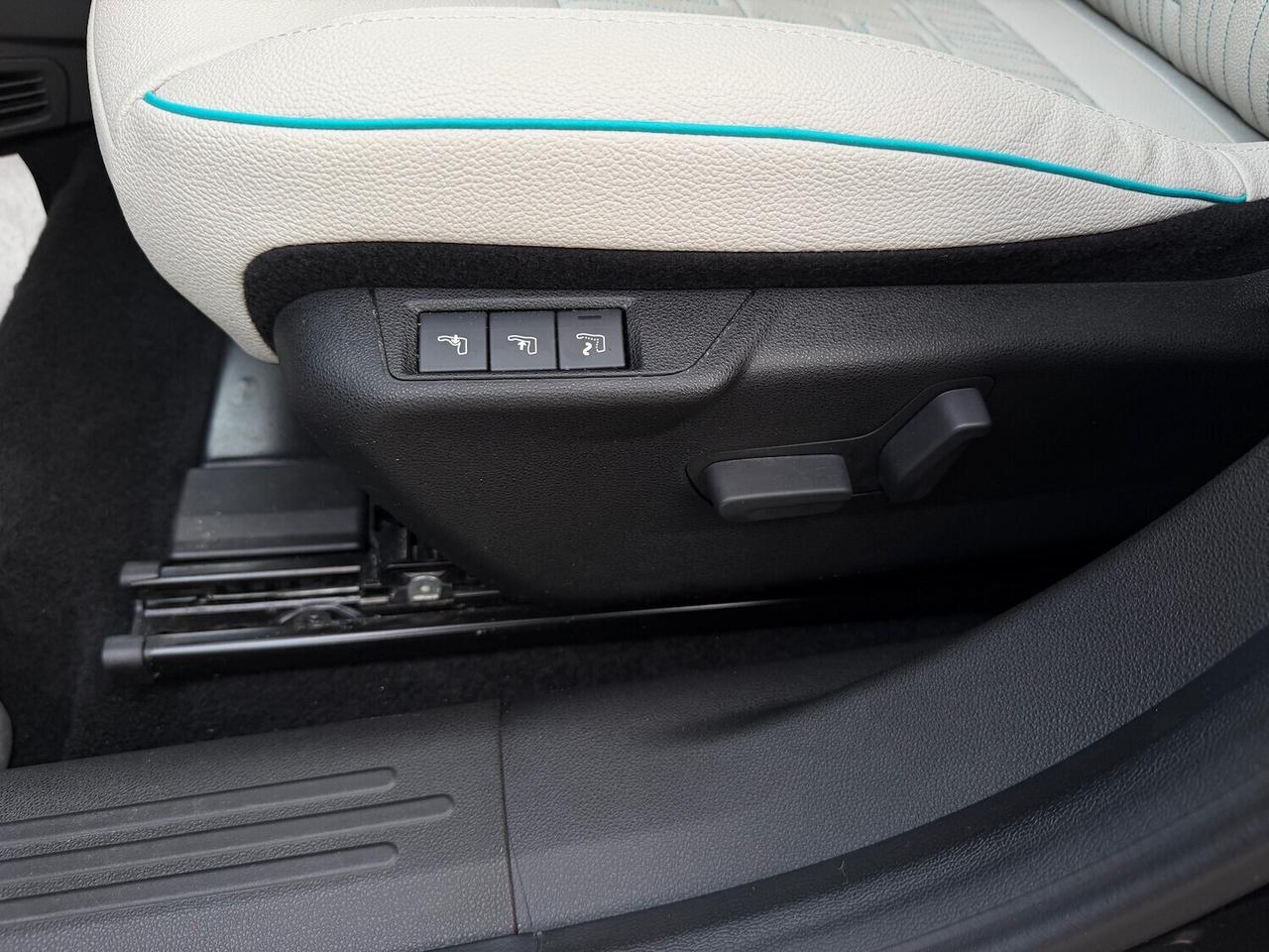 Fiat 600 Hybrid 110 CV DCT MHEV La Prima