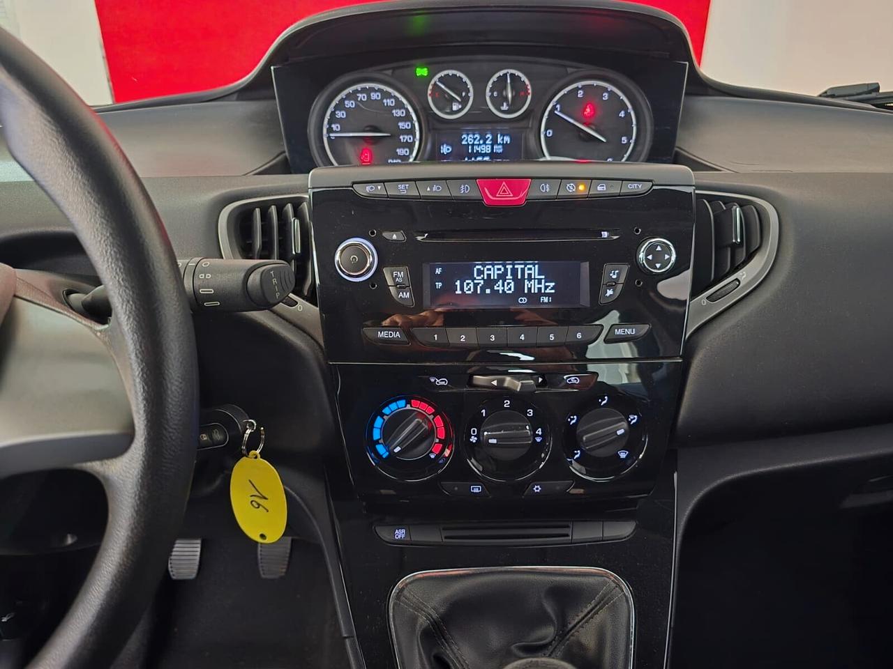 Lancia Ypsilon 1.3 MJT 16V 95 CV 5 porte S&S Elefantino