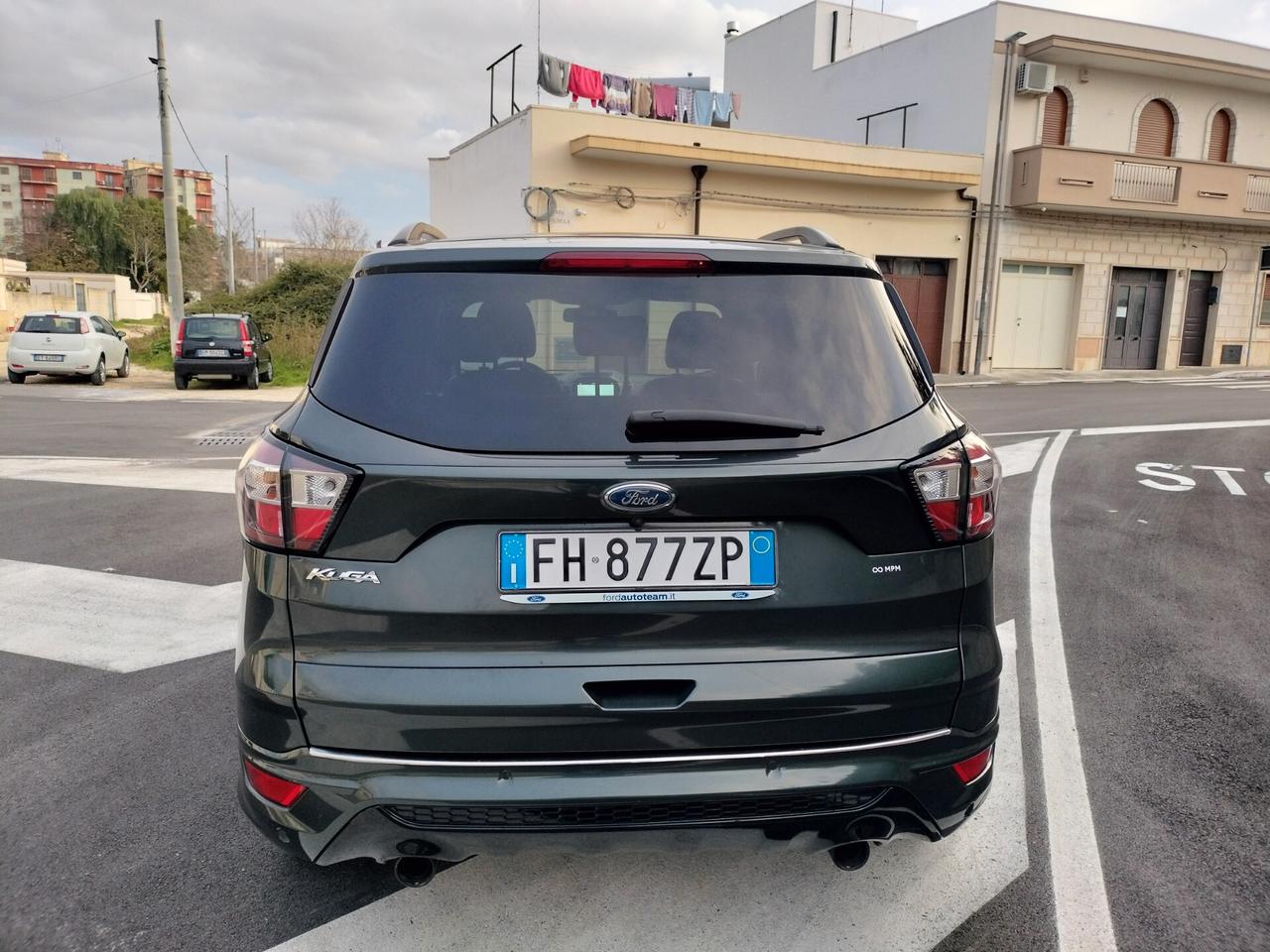 Ford Kuga 2.0 TDCI 150 CV S&S 4WD Powershift ST-Line