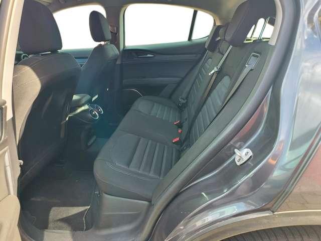 Alfa Romeo Stelvio 2.2 t Business Q4 190cv auto