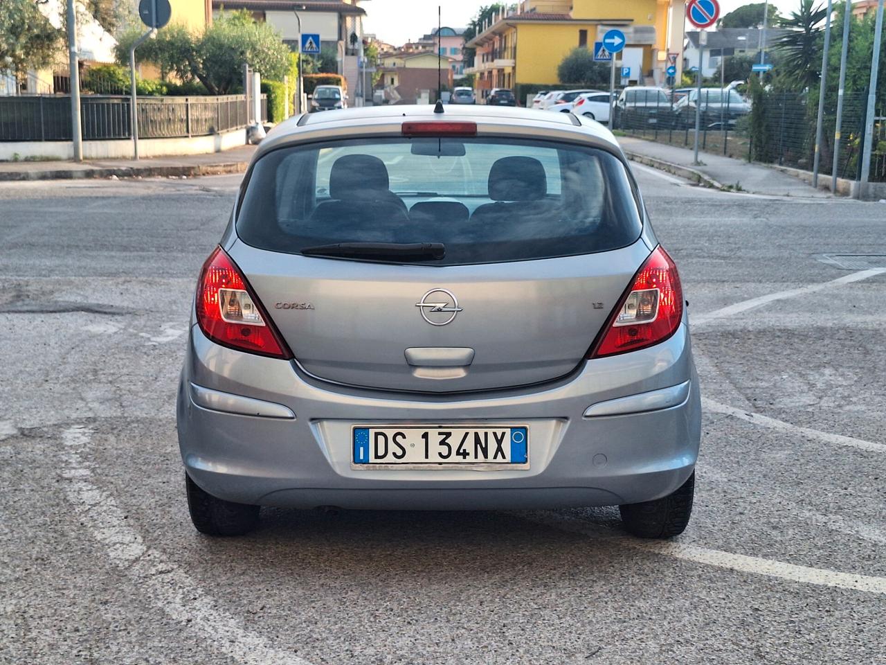 Opel Corsa 2009 1.2 IMPIANTO METANO MOTORE RIFATTO 5 PORTE