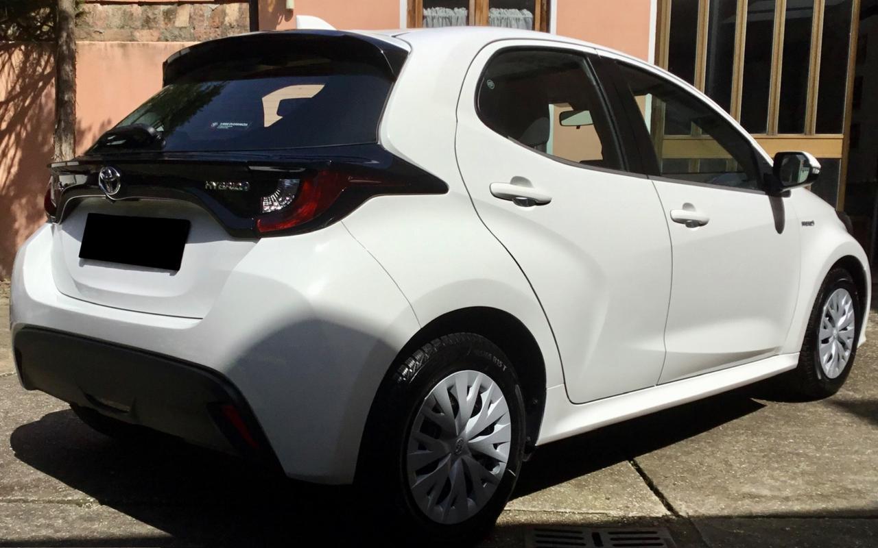 Toyota Yaris 1.5 Hybrid 5 porte Business
