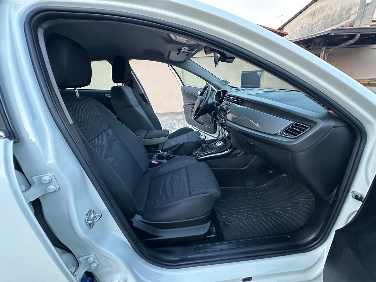 Alfa Romeo Giulietta 1.6 JTDm-2 105 CV Progression