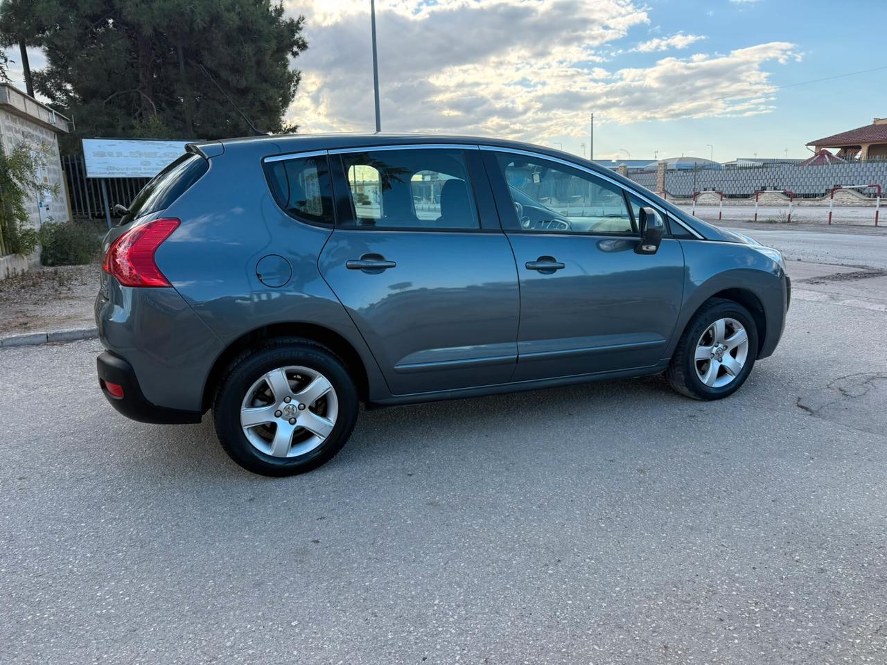 Peugeot 3008 1.6 e-HDi 112CV Aut.