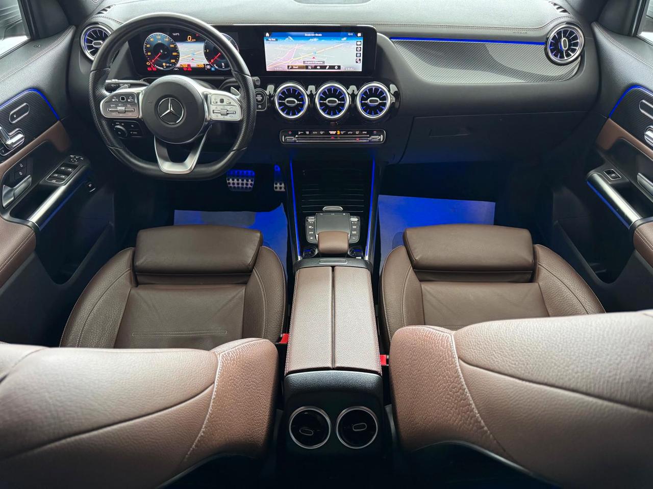 Mercedes GLA 200d AMG Premium Tetto Soli 29000 km