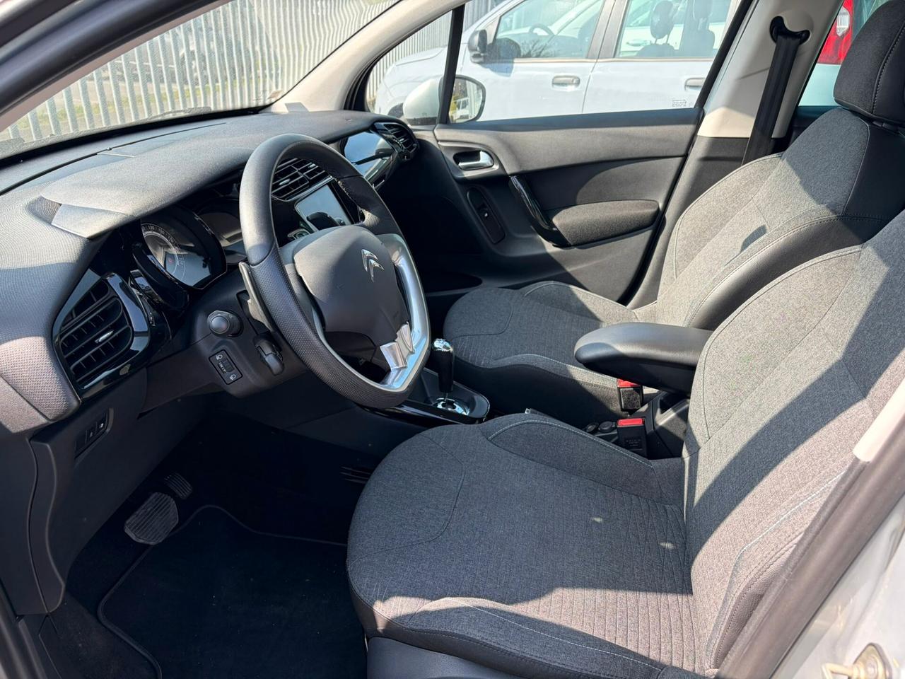 Citroen C3 PureTech 82 S&S ETG Monna Lisa