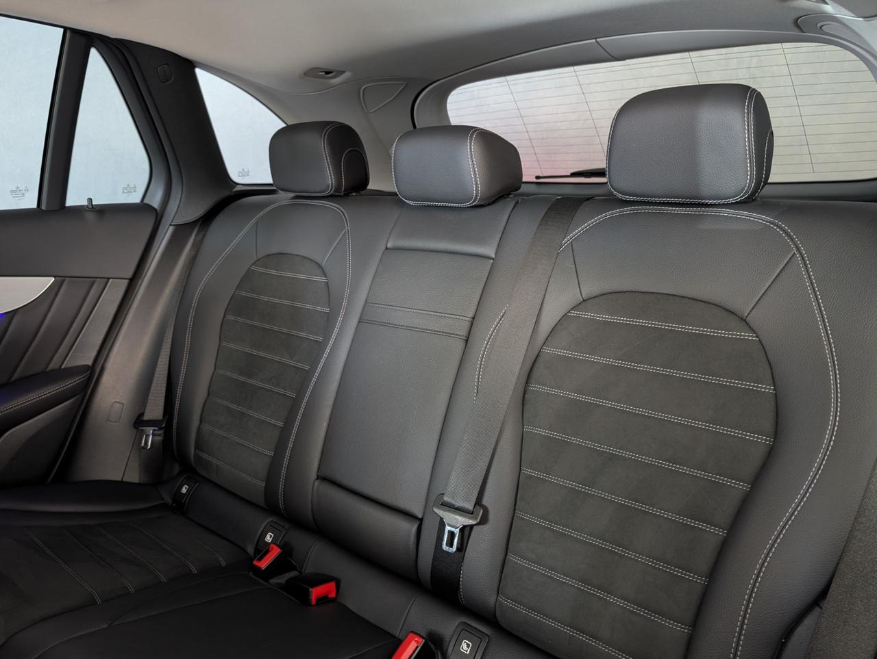 Mercedes-Benz glc - x253 glc 200 d premium 4matic auto 200d 4matic Automatic Premium AMG Line