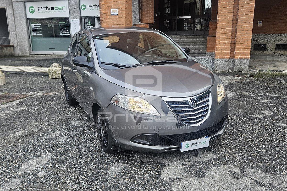 LANCIA Ypsilon 1.2 69 CV 5 porte GPL Ecochic Gold