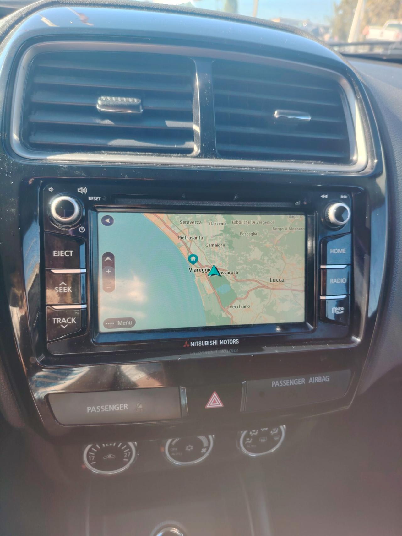 Mitsubishi ASX 1.6 DI-D 114 CV 4WD Instyle Navi- 4x4