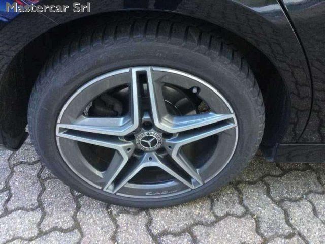 MERCEDES-BENZ CLA 200 D 150cv Auto PREMIUM AMG - GA082GP