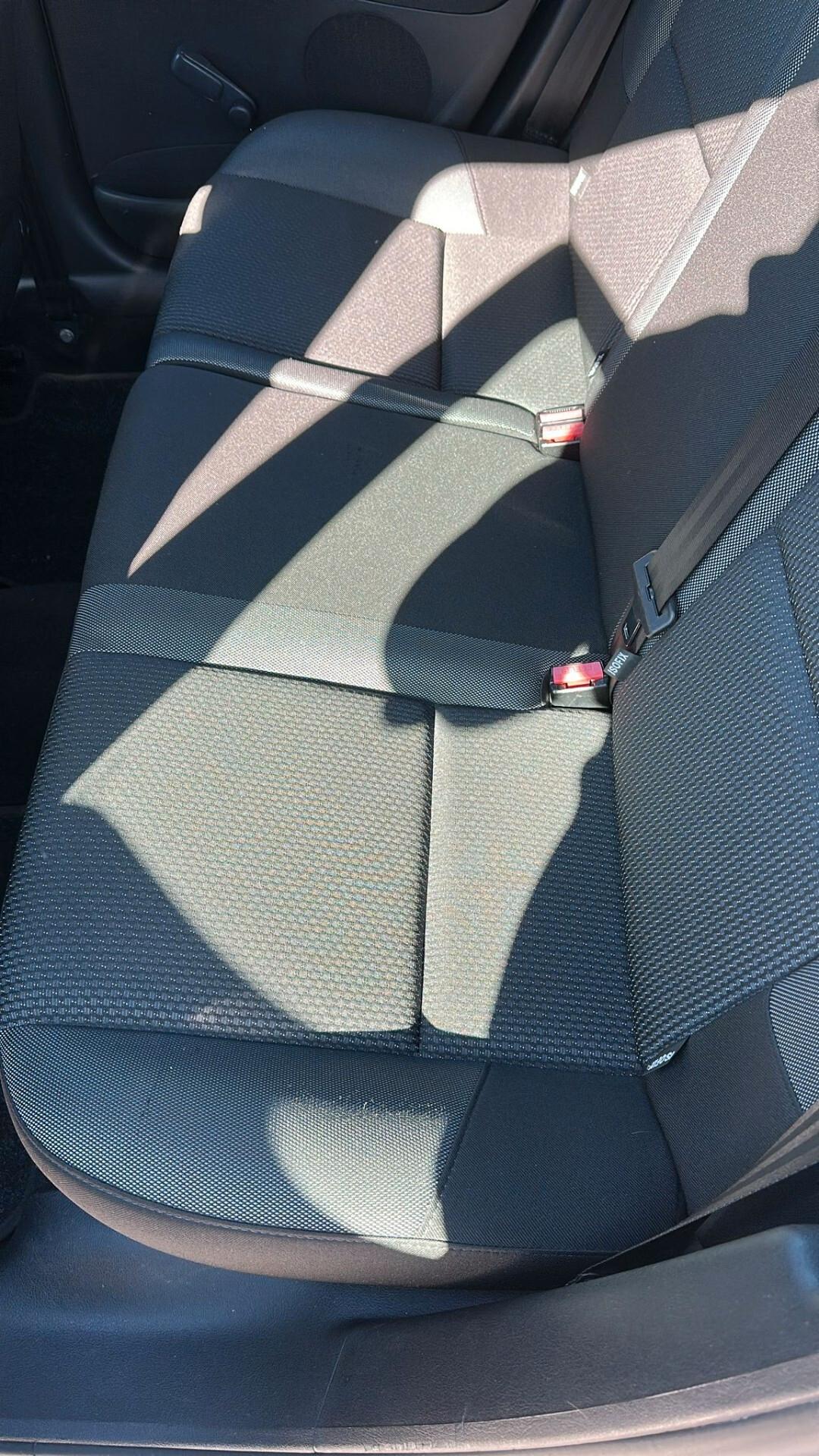 Peugeot 207 Plus 1.4 HDi 70CV 5 porte