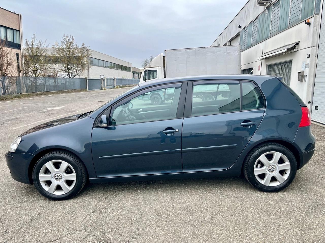 VW Golf 1.6benz 2007 154.000km cinghia e tagliando fatti
