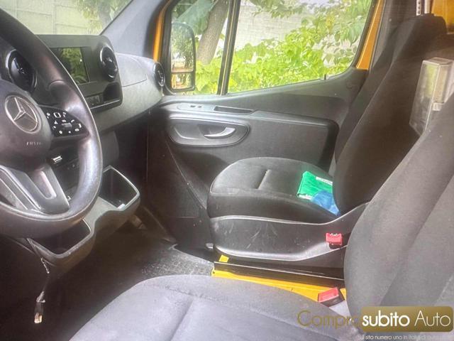 MERCEDES-BENZ Sprinter F32/30 REFRIGERATO + IVA