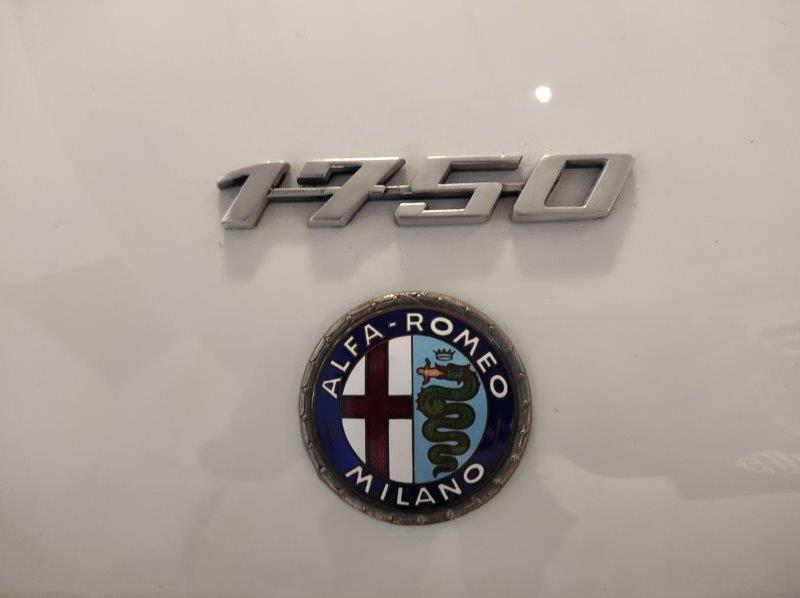 ALFA ROMEO spider - 1750 Veloce (tipo 105.57) "osso di seppia"